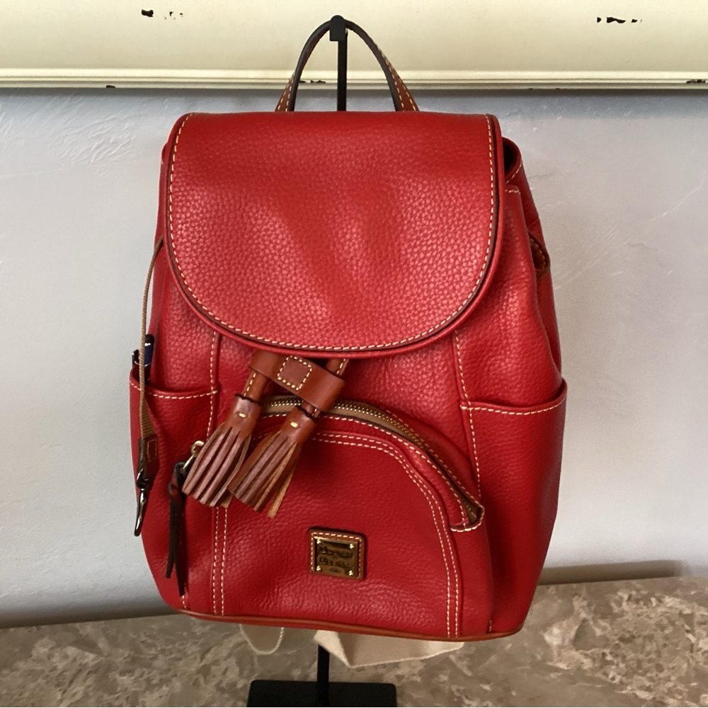 Dooney & Bourke backpack purse. New pebble leather